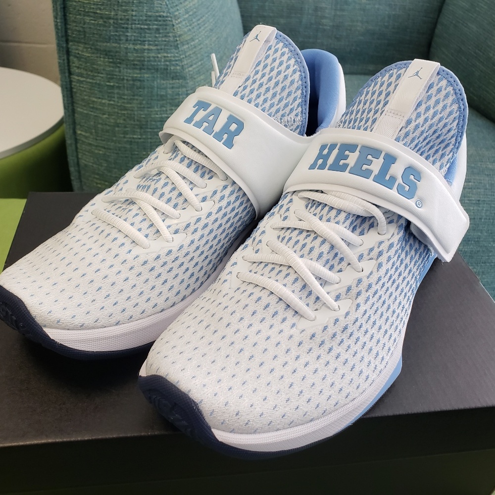 Jordan Trainer 3 UNC Special Edition Sz 9/10/12/14